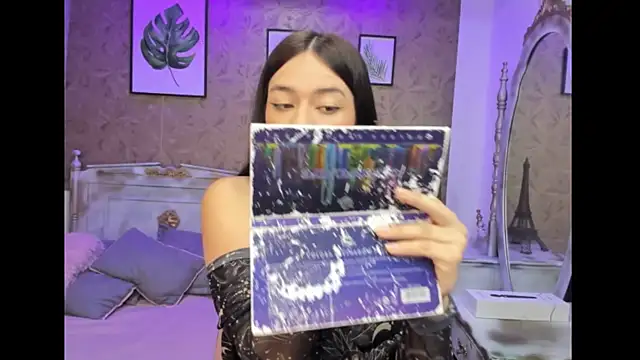 Dali collin online show from October 2, 2025, 1:07 pm