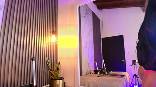 Cherry  blossom18 online show from October 28, 2025, 10:41 am