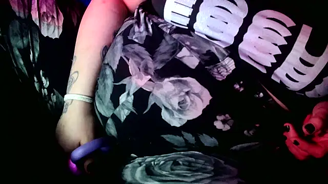 Snapshot of VanessaSpade chatting on March 8, 2026, 5:39 pm VanessaSpade online show from March 8, 2026, 5:39 pm