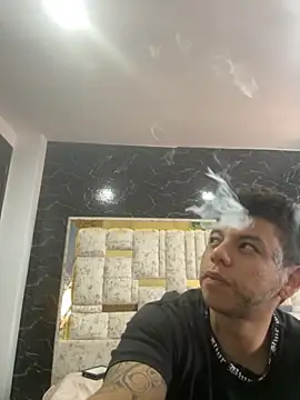 Snapshot of DayanaDG chatting on November 27, 2025, 6:32 pm DayanaDG online show from November 27, 2025, 6:32 pm