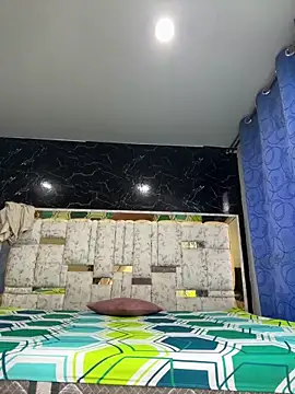 Snapshot of DayanaDG chatting on February 15, 2026, 10:39 pm DayanaDG online show from February 15, 2026, 10:39 pm