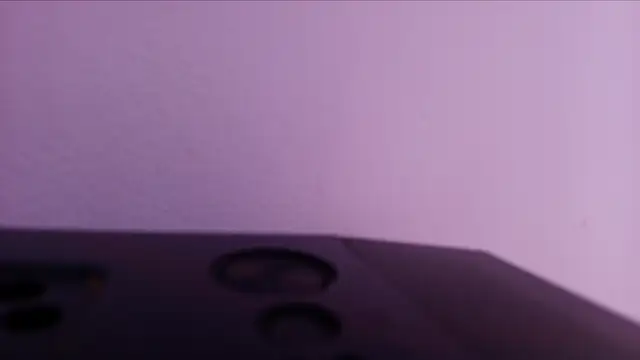 valecastro  online show from November 26, 2025, 7:15 pm