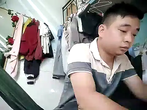 Boy kuto77 online show from February 25, 2026, 1:48 am