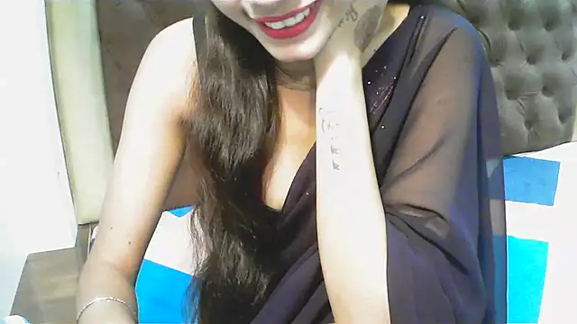 Snapshot of elize__ chatting on October 14, 2025, 2:56 am elize online show from October 14, 2025, 2:56 am