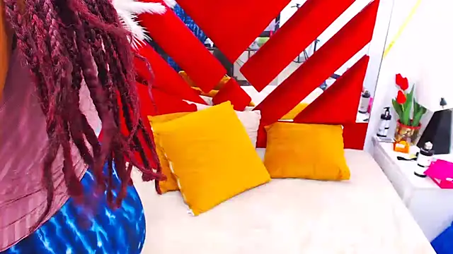 AmbarSmit online show from December 22, 2025, 9:01 pm