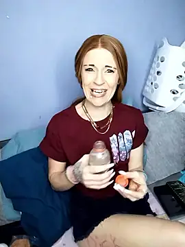 Snapshot of Purple2StayThnxx chatting on January 17, 2026, 4:22 pm Purple2StayThnxx online show from January 17, 2026, 4:22 pm