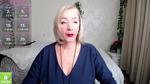 hunters woman online show from October 27, 2025, 4:00 pm