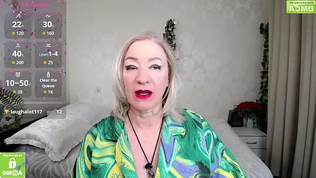 Snapshot of hunters_woman chatting on April 30, 2026, 9:19 pm hunters woman online show from April 30, 2026, 9:19 pm