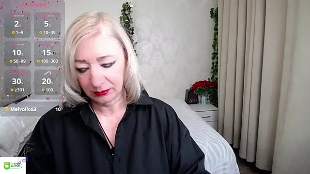 Snapshot of hunters_woman chatting on May 8, 2026, 7:08 pm hunters woman online show from May 8, 2026, 7:08 pm