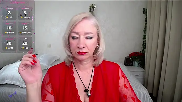 Snapshot of hunters_woman chatting on May 21, 2026, 7:21 pm hunters woman online show from May 21, 2026, 7:21 pm