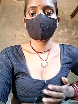 RAYI Queen 3 online show from March 24, 2026, 7:57 am