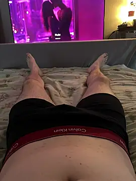 Snapshot of naughtycoupl98 chatting on April 18, 2026, 6:01 pm naughtycoupl98 online show from April 18, 2026, 6:01 pm