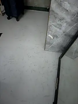 Snapshot of _Danny__ chatting on October 31, 2025, 4:08 pm Danny online show from October 31, 2025, 4:08 pm