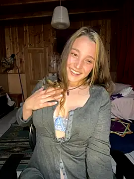 Snapshot of sashapulse chatting on November 10, 2025, 2:32 am sashapulse online show from November 10, 2025, 2:32 am