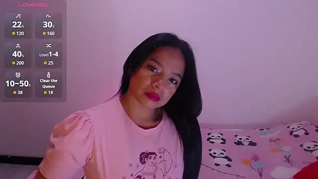 Snapshot of Sara_cute92 chatting on November 6, 2025, 9:54 am Sara cute92 online show from November 6, 2025, 9:54 am