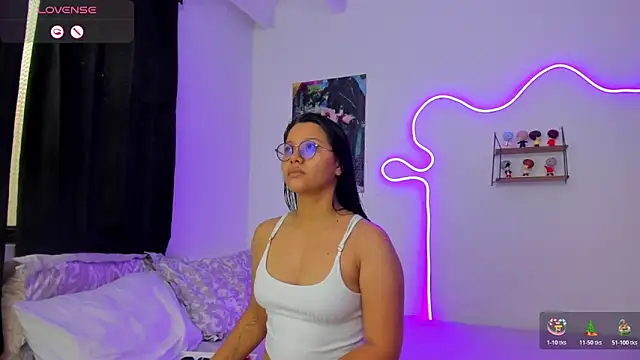 Dilan and Mia online show from December 18, 2025, 5:08 pm