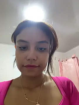 Snapshot of TamaraMera chatting on June 18, 2026, 12:11 am TamaraMera online show from June 18, 2026, 12:11 am