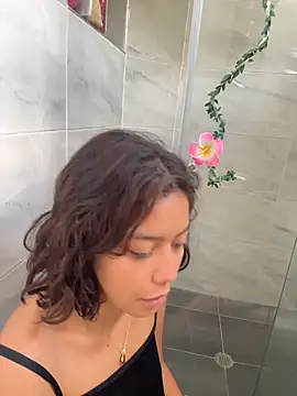 Snapshot of TamaraMera chatting on June 30, 2026, 4:30 pm TamaraMera online show from June 30, 2026, 4:30 pm