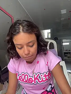 Snapshot of TamaraMera chatting on July 8, 2026, 3:49 pm TamaraMera online show from July 8, 2026, 3:49 pm