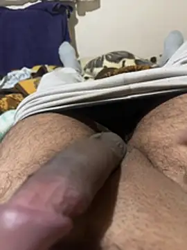 Snapshot of Kostaras1 chatting on February 3, 2026, 4:01 pm Kostaras1 online show from February 3, 2026, 4:01 pm