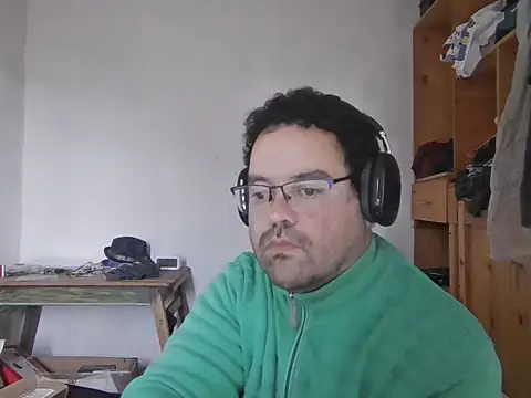 condorito222 online show from June 22, 2026, 6:05 pm