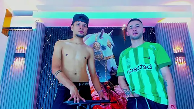 Snapshot of Dominic_Max_ chatting on September 15, 2025, 4:56 am Dominic Max online show from September 15, 2025, 4:56 am