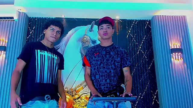 Snapshot of Dominic_Max_ chatting on September 22, 2025, 3:52 am Dominic Max online show from September 22, 2025, 3:52 am