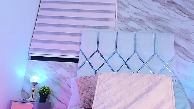 Snapshot of cataleya_ebony_ chatting on December 3, 2025, 3:03 am cataleya ebony online show from December 3, 2025, 3:03 am