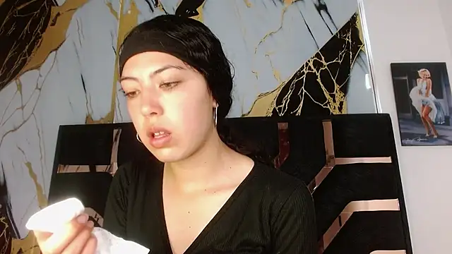 malejahotcs01 online show from September 20, 2025, 12:06 pm