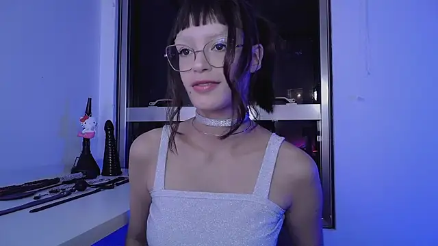 nina kink online show from November 17, 2025, 10:59 pm