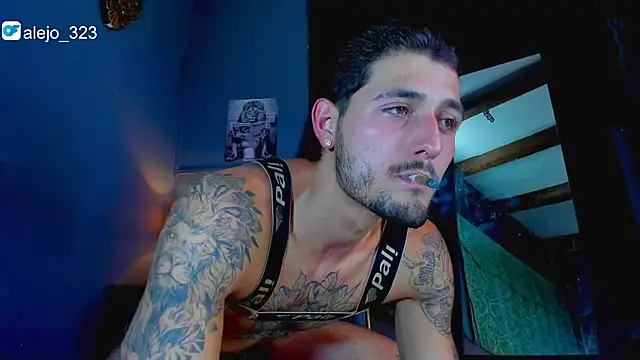 alejo  323   online show from March 20, 2026, 3:11 am