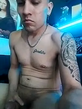 demianmont online show from October 8, 2025, 4:26 pm