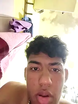 Snapshot of Lale-Adrian chatting on November 27, 2025, 10:12 pm Lale-Adrian online show from November 27, 2025, 10:12 pm