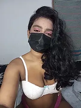 Darkchocosl8 online show from May 19, 2026, 7:42 pm