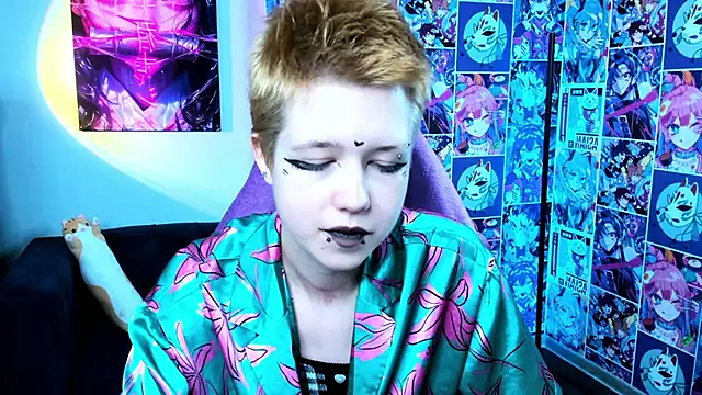 CarolineRichter online show from September 14, 2025, 4:50 pm