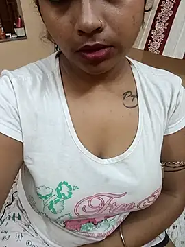 Snapshot of Naughty-Chaaya chatting on October 19, 2025, 1:34 pm Naughty-Chaaya online show from October 19, 2025, 1:34 pm