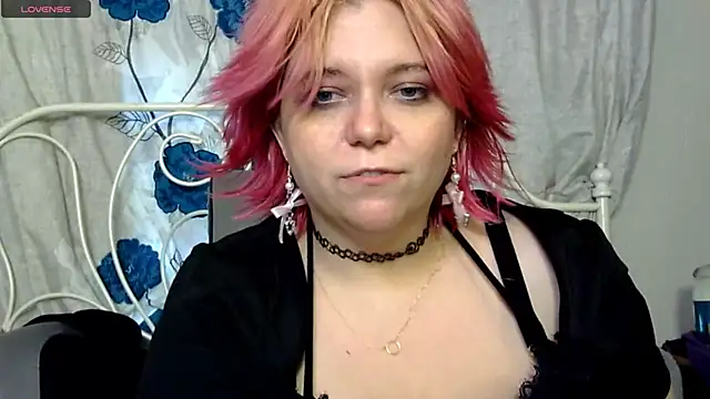 Snapshot of g0lden_are0las89 chatting on May 19, 2026, 6:47 pm g0lden are0las89 online show from May 19, 2026, 6:47 pm