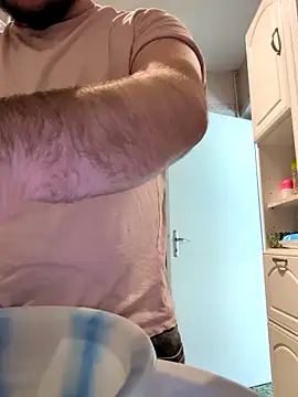 Lolirock20 online show from April 16, 2026, 1:23 pm