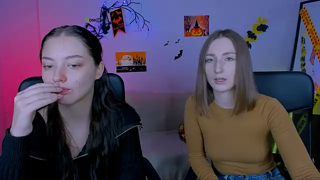 Snapshot of eva_smiith_ chatting on October 28, 2025, 6:39 am eva smiith online show from October 28, 2025, 6:39 am