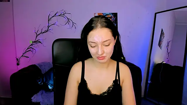 Snapshot of eva_smiith_ chatting on November 7, 2025, 6:46 am eva smiith online show from November 7, 2025, 6:46 am