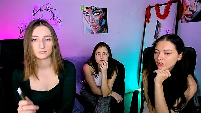 Snapshot of eva_smiith_ chatting on December 4, 2025, 6:44 am eva smiith online show from December 4, 2025, 6:44 am