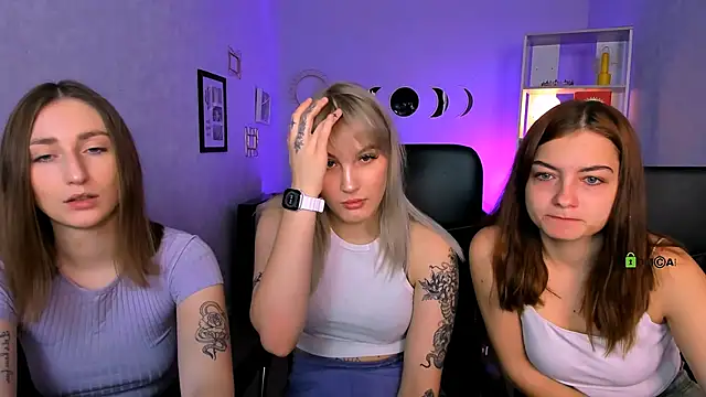 Snapshot of eva_smiith_ chatting on December 5, 2025, 6:44 am eva smiith online show from December 5, 2025, 6:44 am