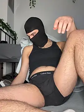 masterturk3 online show from November 18, 2025, 9:41 pm