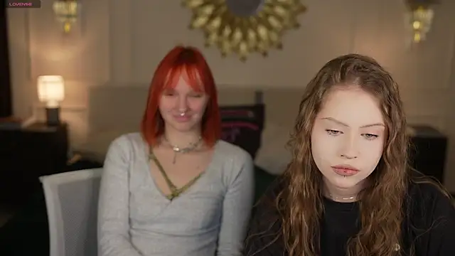 Esmie Smile online show from February 26, 2026, 3:49 am