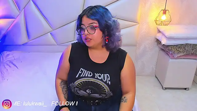 lulukawai16 online show from December 5, 2025, 7:21 pm