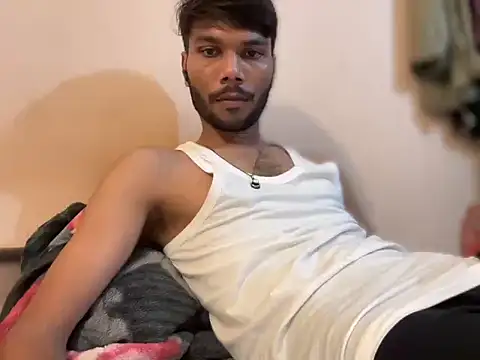hunterasiaaaa online show from July 8, 2026, 10:31 am