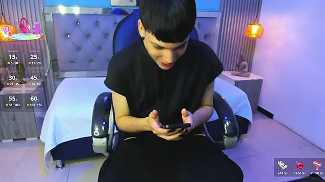 Snapshot of SamBlack_ chatting on June 26, 2026, 2:21 pm SamBlack online show from June 26, 2026, 2:21 pm