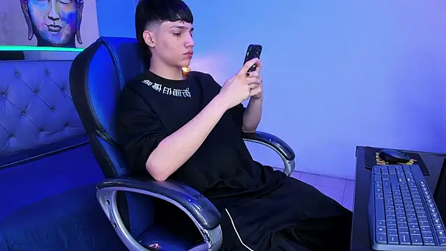 Snapshot of SamBlack_ chatting on July 17, 2026, 1:40 pm SamBlack online show from July 17, 2026, 1:40 pm