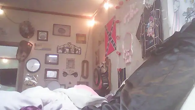 BonnienClyde5421 online show from March 21, 2026, 1:10 am