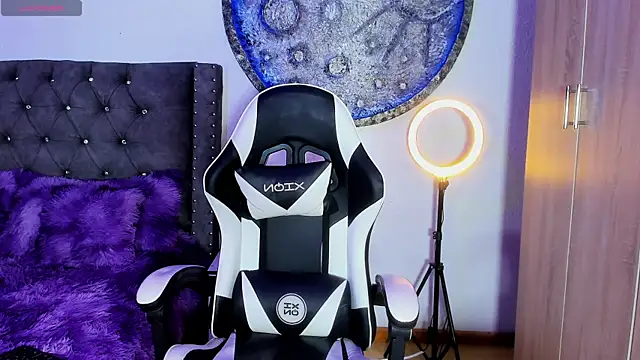 Katherine Rose online show from March 31, 2026, 11:16 pm